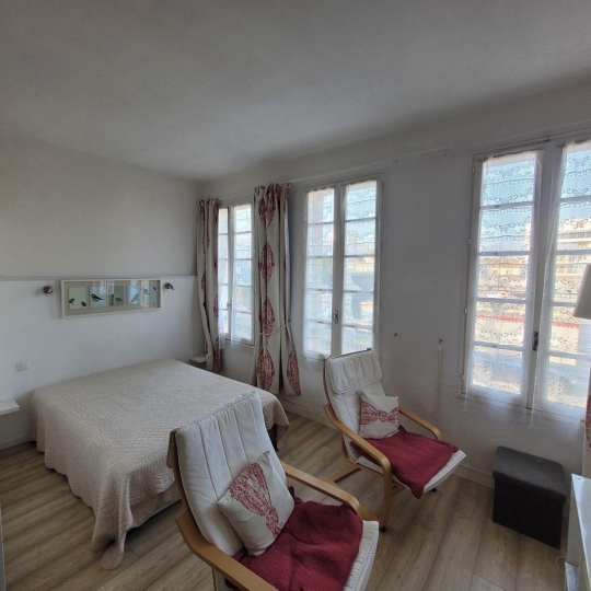  AGENCE IMMOBILIERE DE L'HOTEL DE VILLE : Appartement | ROCHEFORT (17300) | 27 m2 | 99 900 € 